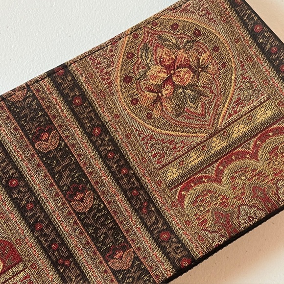 Elegant Brown Tapestry Bohemian Patterned Women's Bag - Picture 3 of 12